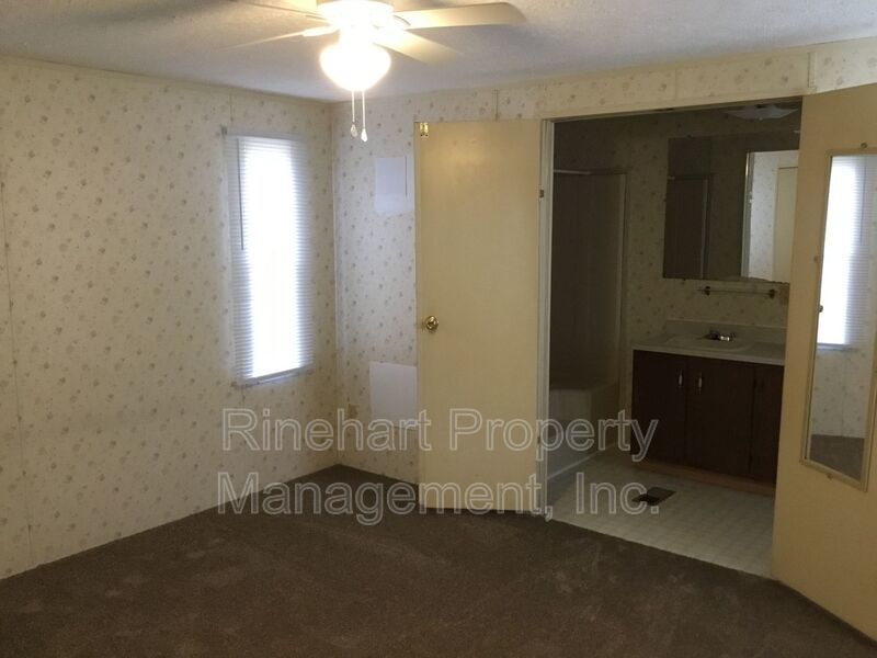 NOW AVAILABLE! 3 Bedroom 2 Bath Home on 1.36 Acres!! property image