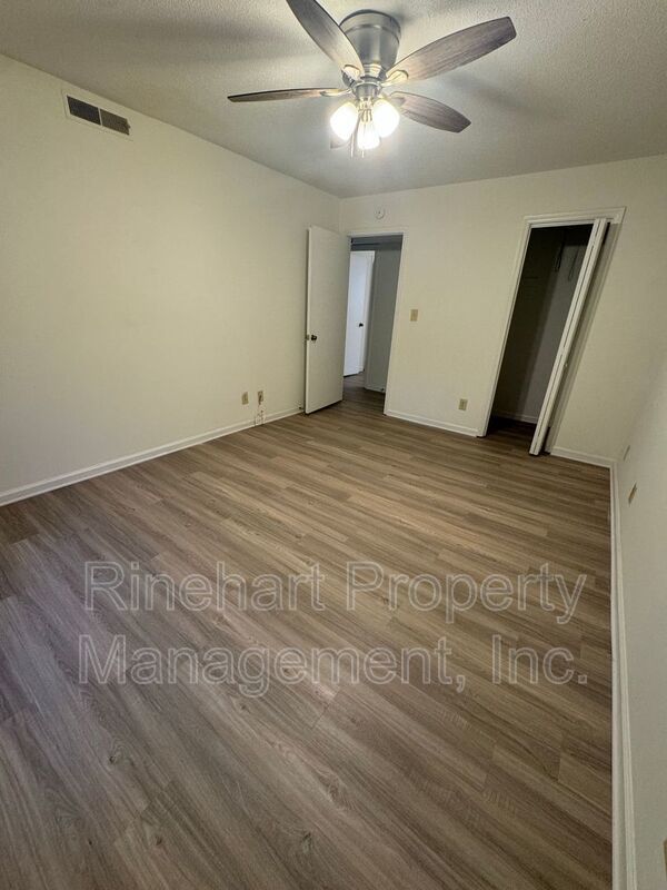 Completely Remodeled 2-Bedroom, 1.5 Bathroom Condo ***RENT SPECIAL: TWO MONTHS FREE RENT*** property image
