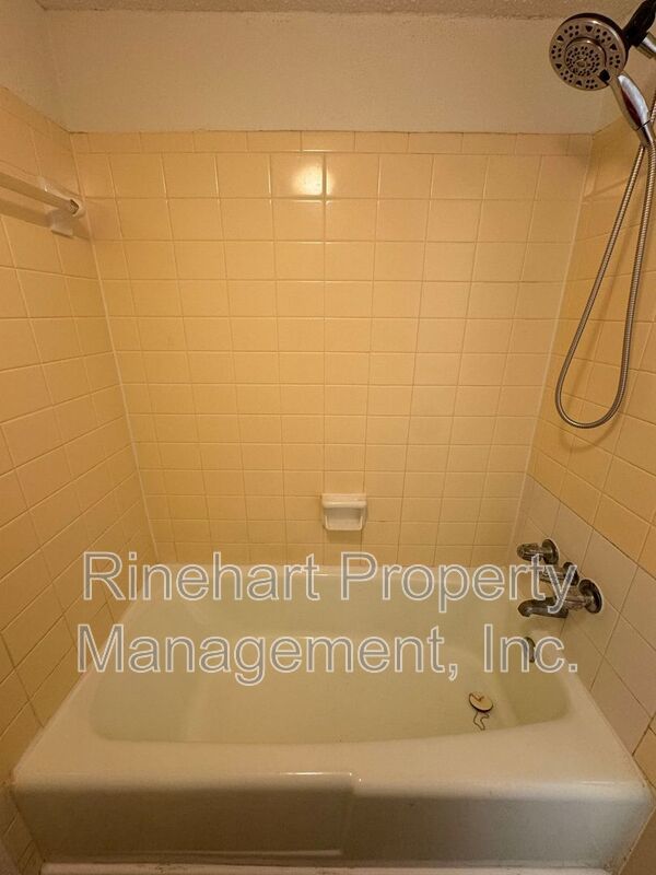 Completely Remodeled 2-Bedroom, 1.5 Bathroom Condo ***RENT SPECIAL: TWO MONTHS FREE RENT*** property image
