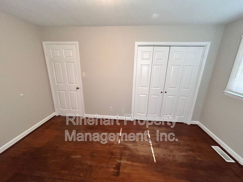 3 Bedrooms off Mt. Gallant!! property image