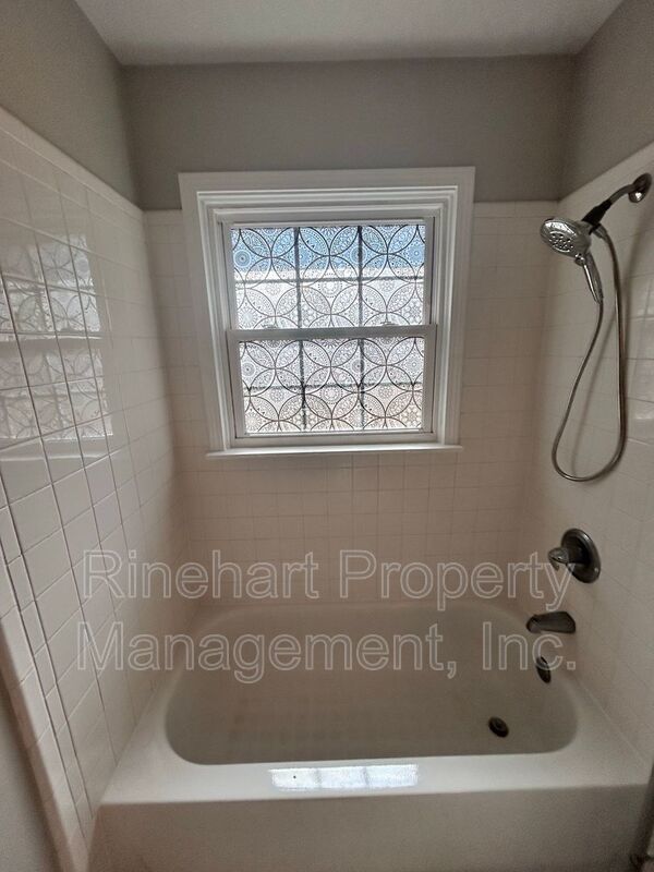 3 Bedrooms off Mt. Gallant!! property image