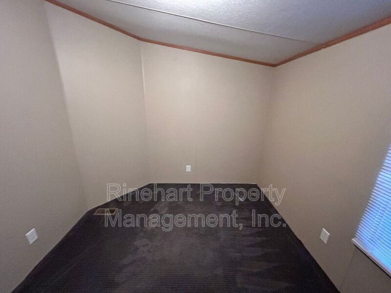 COZY 3 BR 2 BA located in Mount Holly  ***RENT SPECIAL : 1/2 OFF FIRST MONTH OF RENT!!! property image