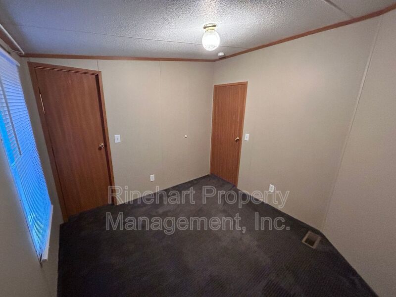 COZY 3 BR 2 BA located in Mount Holly  ***RENT SPECIAL : 1/2 OFF FIRST MONTH OF RENT!!! property image