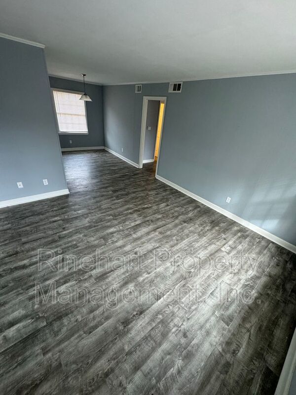 2-Bedroom, 1-Bath Apartment **RENT SPECIAL: $250 OFF THE FIRST FULL MONTH WITH SIGNED LEASE BY 1/31/2026** property image