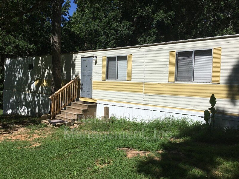 Two Bedroom 1.5 bathroom Mobile Home in Catawba! property image