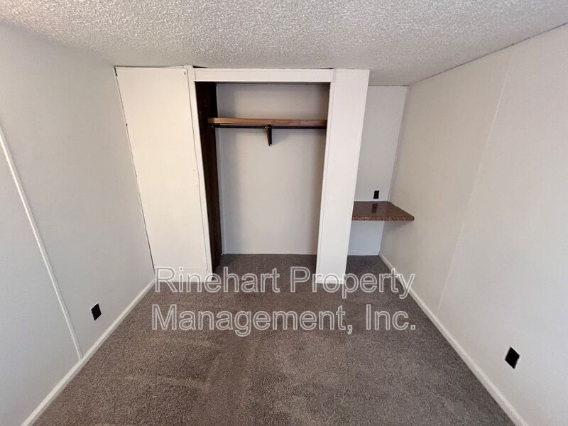 Two Bedroom 1.5 bathroom Mobile Home in Catawba! property image