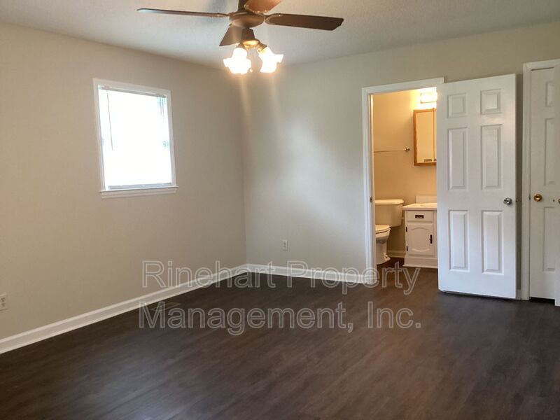 Lovely 3-Bedroom, 2-Bathroom Ranch property image