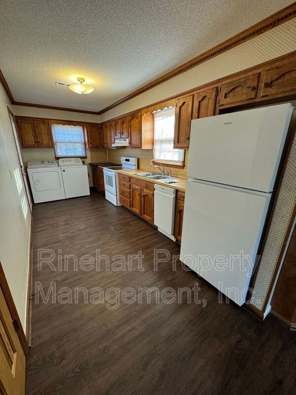 Two Bedroom Condo with Private Patio! property image