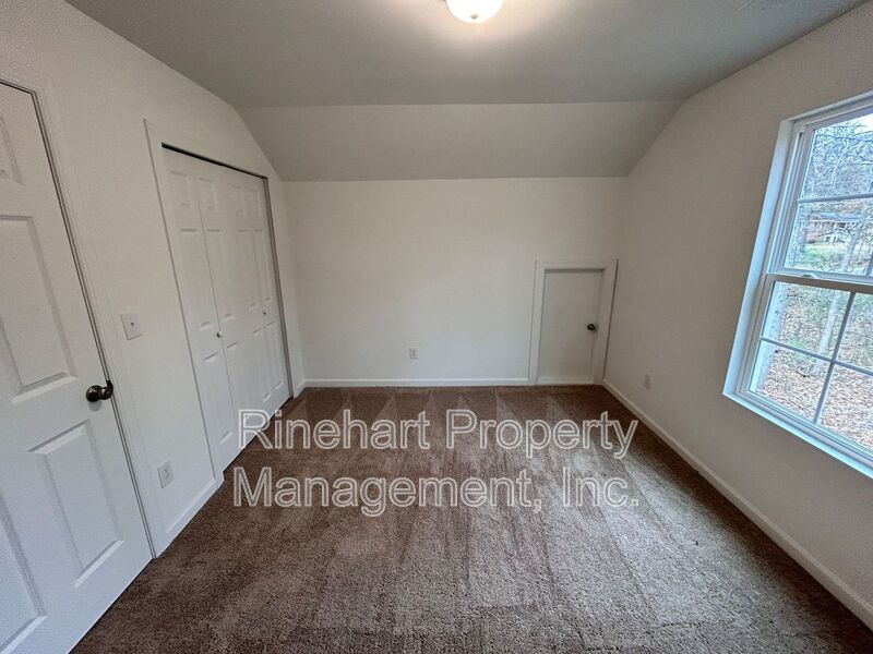 Fresh, Modern & Move-In Ready – Brand New Lancaster Home with All New Appliances! **RENT SPECIAL**: FREE RENT FOR THE LAST MONTH WHEN YOU SIGN A 13 MONTH LEASE** property image