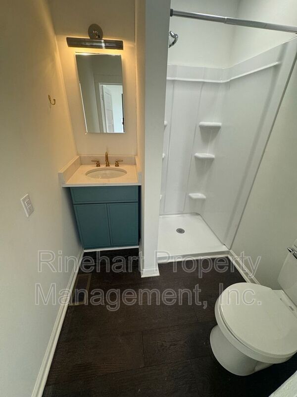 Historic Bungalow Recently Renovated Block from Downtown Clover property image