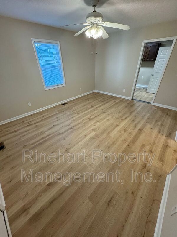 3-Bedroom, 3-Bathroom Home - Close to Winthrop Coliseum, Shopping property image