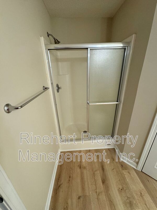 3-Bedroom, 3-Bathroom Home - Close to Winthrop Coliseum, Shopping property image