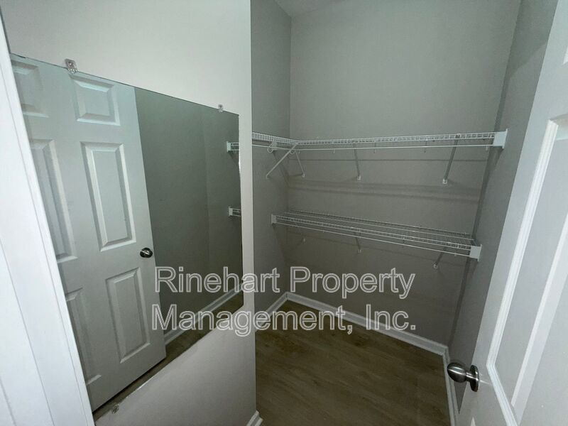 Three Bedroom Townhouse in Regent Park! property image