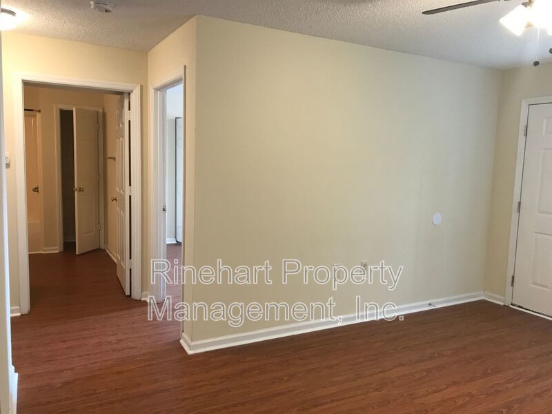 2 BR, 1.5 Bathroom Camden Avenue Townhome ***RENT SPECIAL: 1-MONTH FREE RENT!!!*** property image