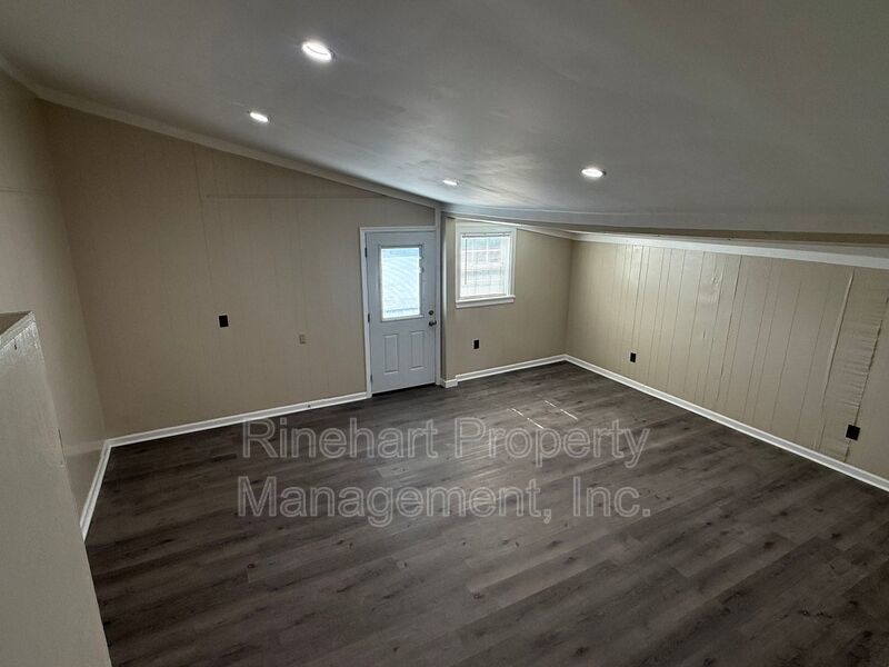 Fully Renovated 3-Bedroom, 1 Bathroom Home property image