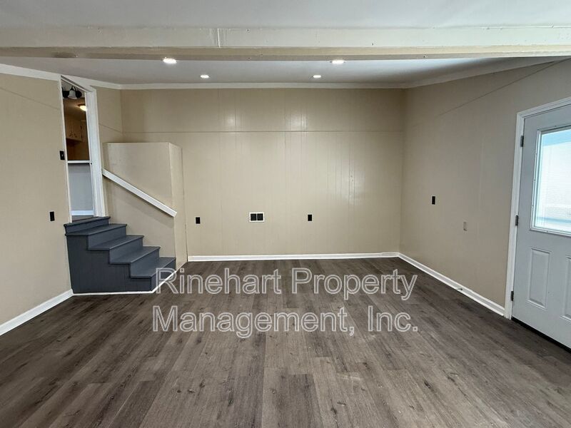 Fully Renovated 3-Bedroom, 1 Bathroom Home property image