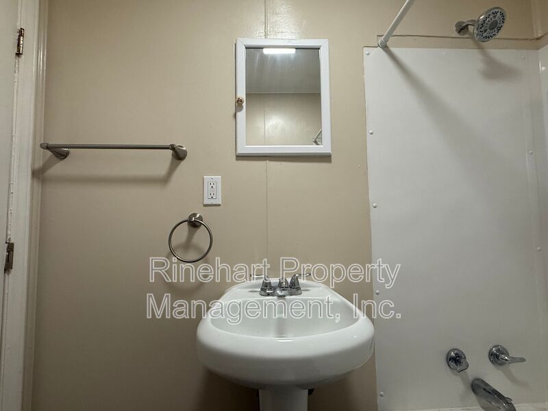 Fully Renovated 3-Bedroom, 1 Bathroom Home property image