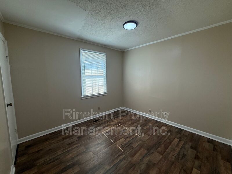 Fully Renovated 3-Bedroom, 1 Bathroom Home property image