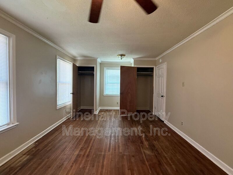 Fully Renovated 3-Bedroom, 1 Bathroom Home property image