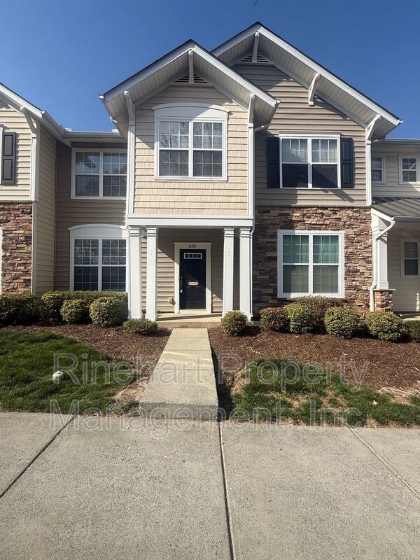 3 bedroom 2.5 bathroom Fieldstone Townhouse in Fort Mill! property image