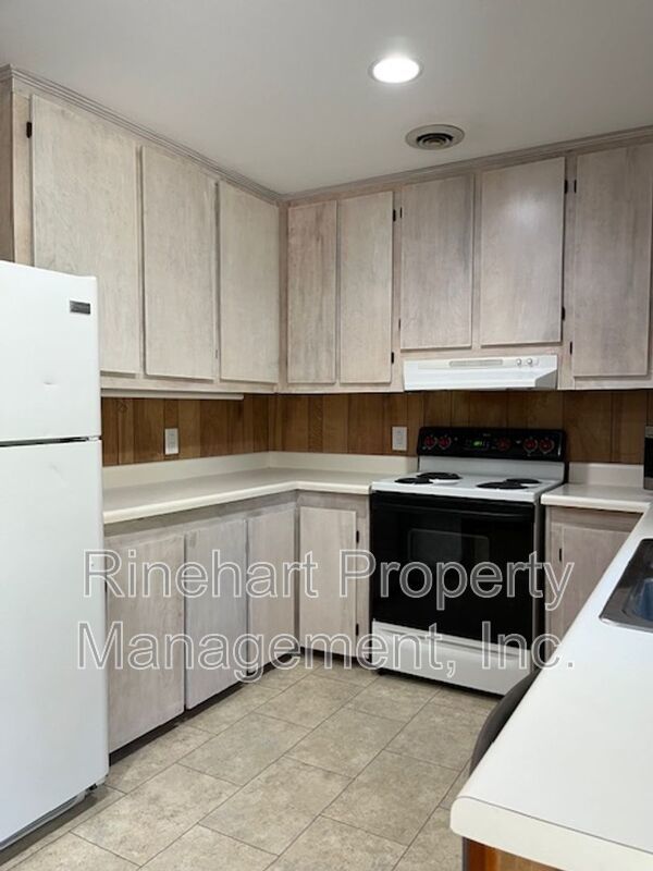 Peaceful Country Living on 2 Acres – 2BR Home in Chester property image