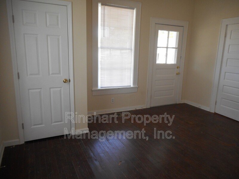 2 bedroom 1 bathroom Sunlight Filled Bungalow property image