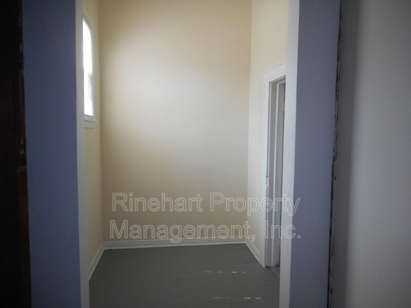 2 bedroom 1 bathroom Sunlight Filled Bungalow property image