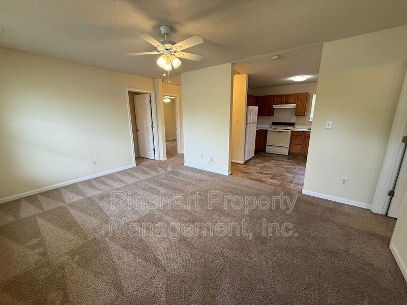 3 Bedroom in Glenn Eagle Subdivision! property image