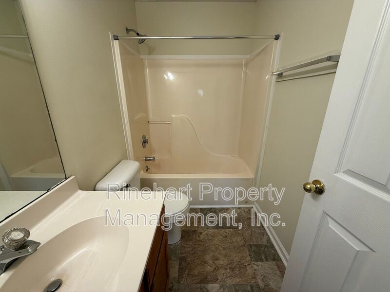 3 Bedroom in Glenn Eagle Subdivision! property image