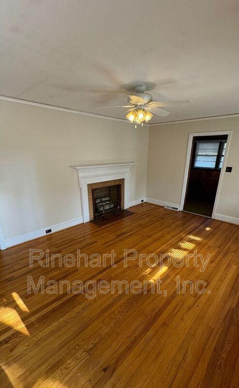 Cozy 2-Bedroom, 1-Bathroom Home w/ a Bonus Room property image