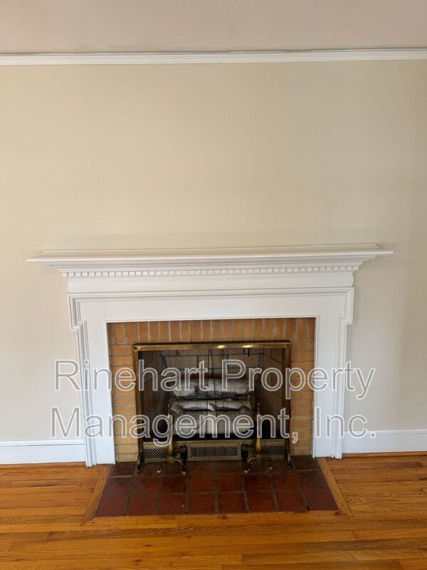 Cozy 2-Bedroom, 1-Bathroom Home w/ a Bonus Room property image