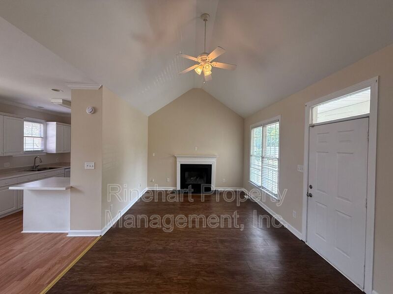 3 Bedroom In Bristol Park!! property image