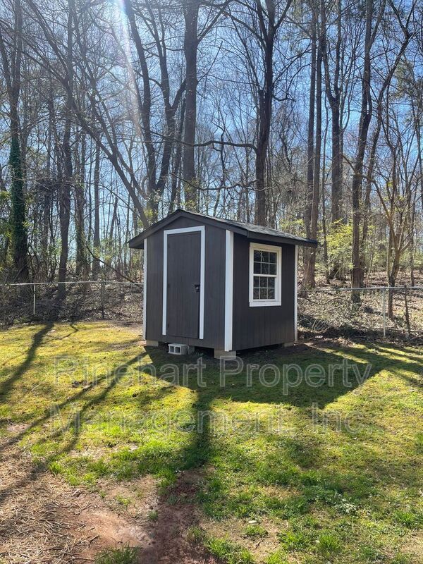 Modern Charm in Rock Hill: Fully Renovated 2-Bedroom Home with Brand New Appliances property image