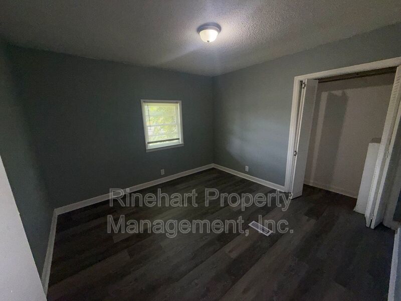 Three Bedroom Brick Home with Large Yard property image