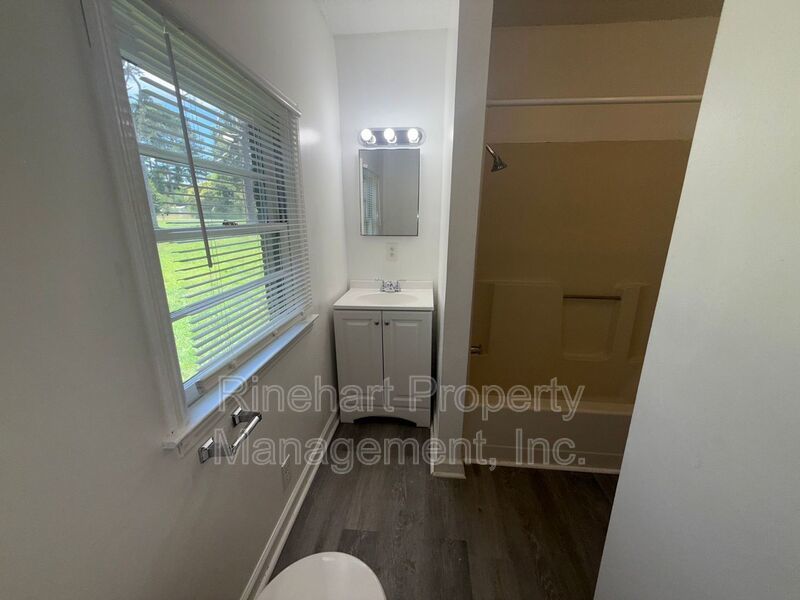Three Bedroom Brick Home with Large Yard property image