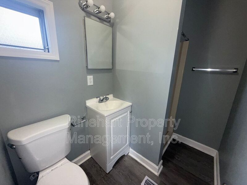 Three Bedroom Brick Home with Large Yard property image