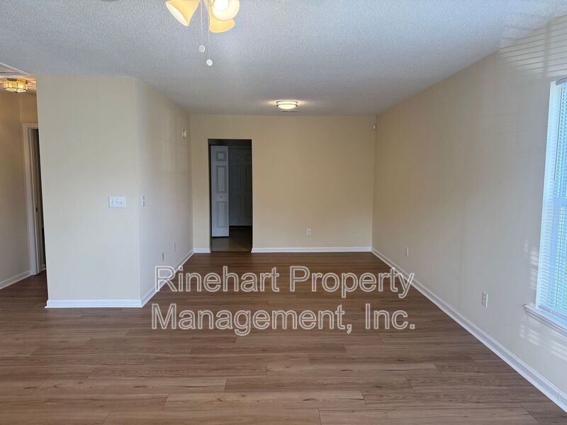 2BR/2BA Duplex in Cherry Meadows! property image