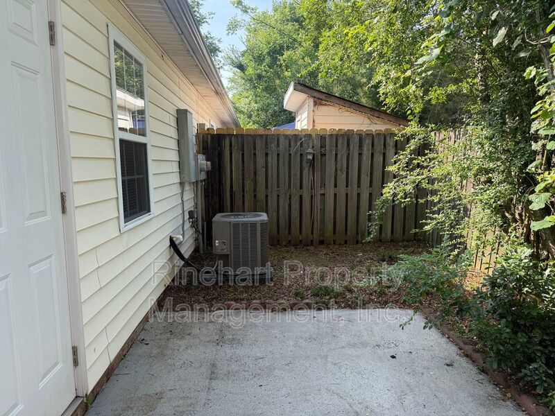 2BR/2BA Duplex in Cherry Meadows! property image
