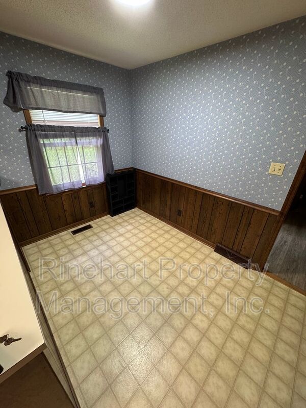 Beautuful Country Setting Just Minutes from Major Corridors property image