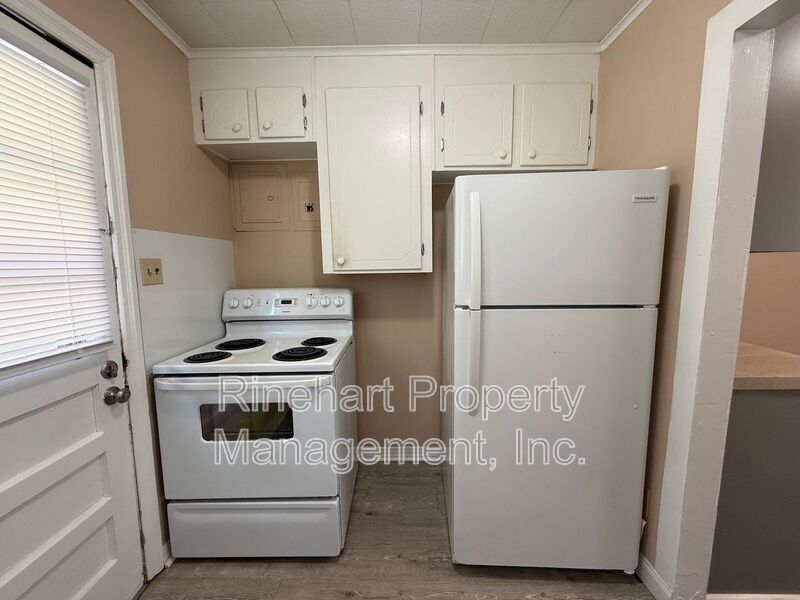 2-Bedroom, 1-Bathroom Duplex property image