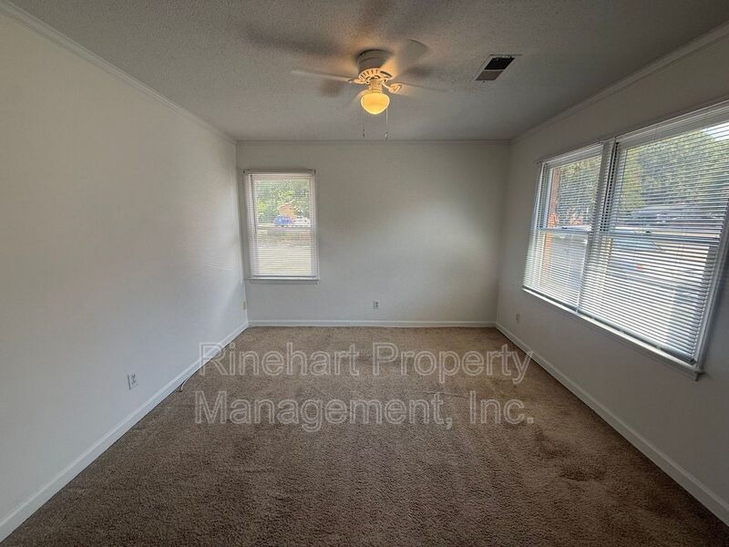 2 Bedroom Condo near Cherry Park **Rent Special: $300 off of the first month of rent** property image