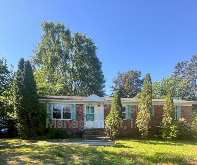 3 Bedroom near Hargett Park! property image
