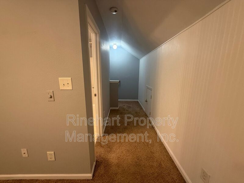 End-Unit Townhome Near Lake Wylie Shopping & Dining property image