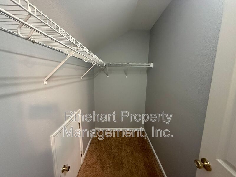 End-Unit Townhome Near Lake Wylie Shopping & Dining property image