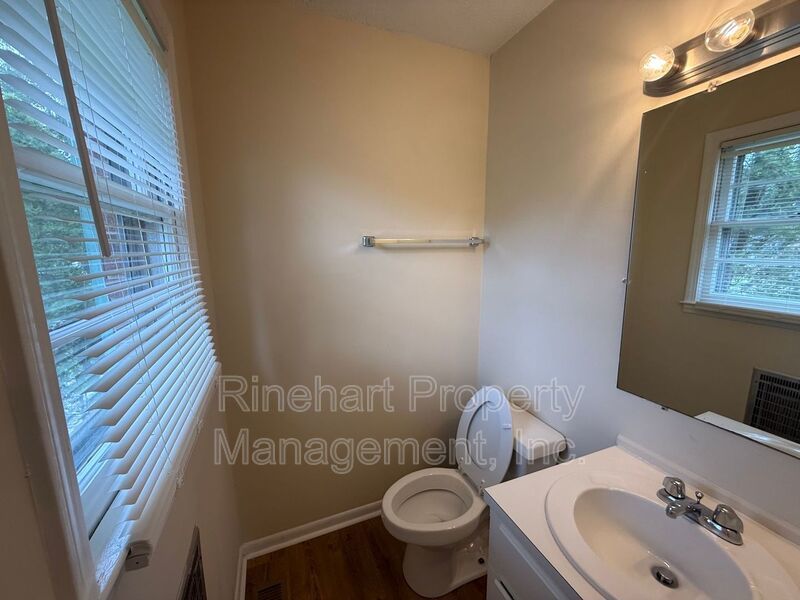 3 Bedroom near Hargett Park! property image