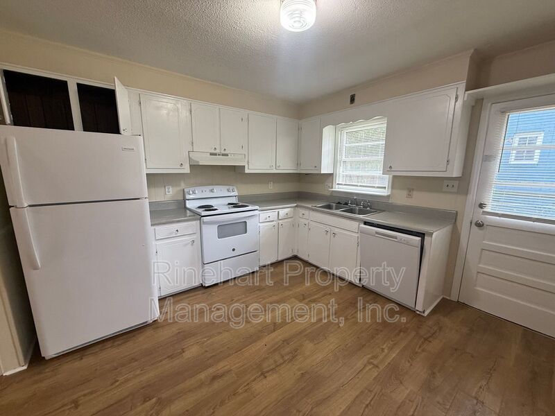 3 Bedroom near Hargett Park! property image