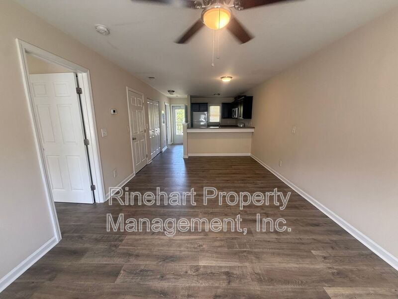 Newly Renovated Condo in Eagles Landing!! property image