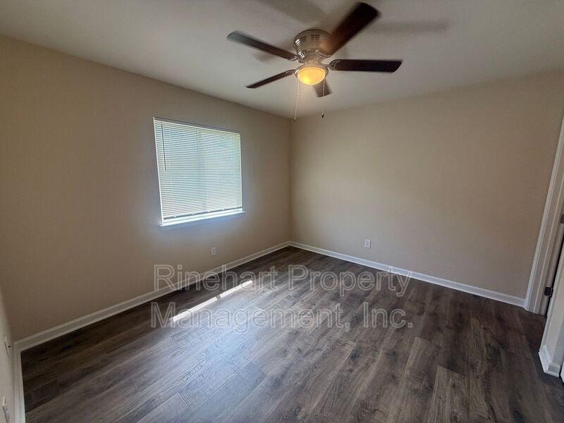 Newly Renovated Condo in Eagles Landing!! property image