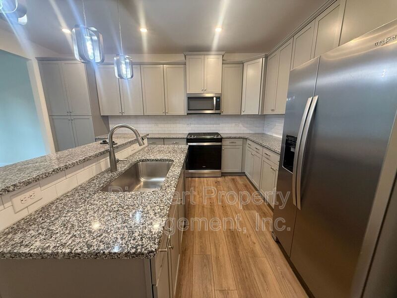 Paddlers Cove 3 Bedroom 2.5 Bath Townhome property image