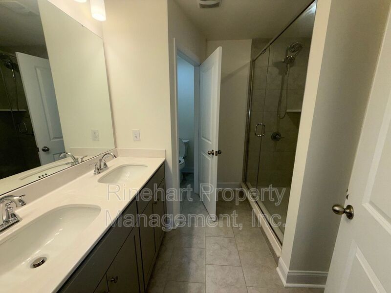Paddlers Cove 3 Bedroom 2.5 Bath Townhome property image